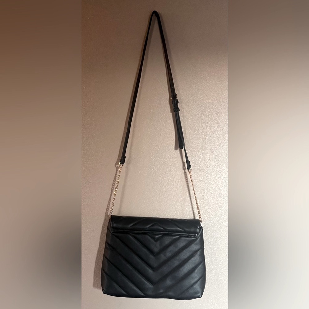 A New Day Black Quilted Shoulder Bag with zipper closure. New without tags. - Picture 5 of 11